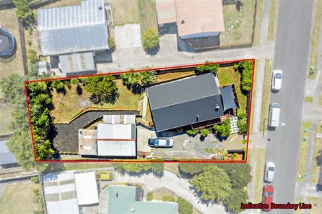 Photo of property in 18 Matipo Drive, Tuakau, 2121