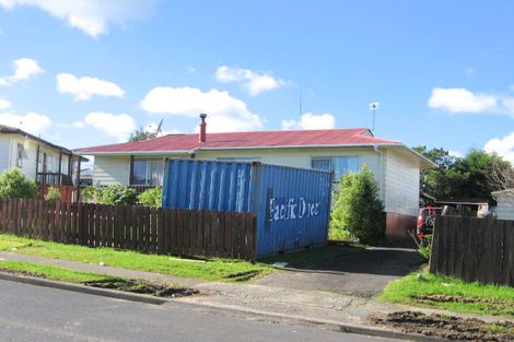 Photo of property in 13 Ravenna Way, Clover Park, Auckland, 2023