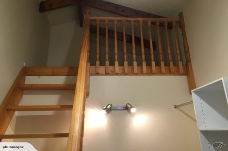 Photo of property in 40b Staincross Street, Green Bay, Auckland, 0604