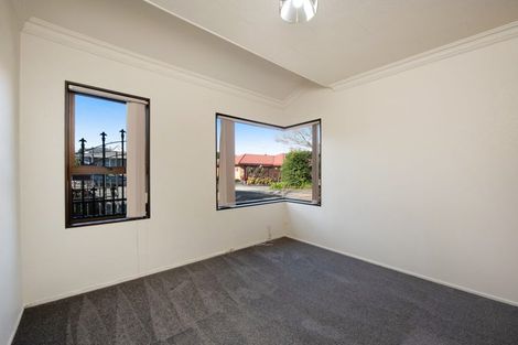 Photo of property in 16 Regal Street, Levin, 5510