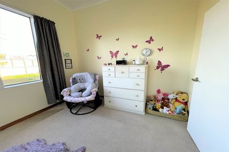 Photo of property in 33 Main Road, Owaka, 9535