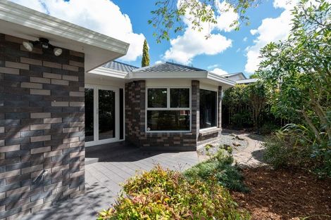 Photo of property in 96 Dixon Road, Glenview, Hamilton, 3206