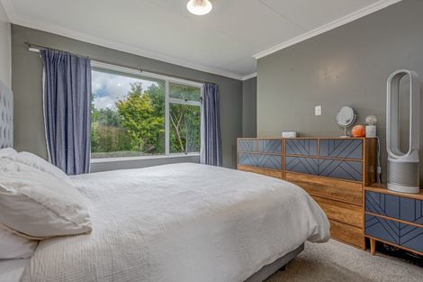 Photo of property in 19 Wikiriwhi Crescent, Awapuni, Palmerston North, 4412