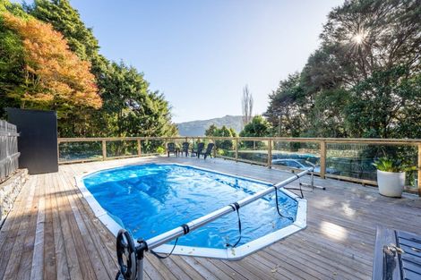 Photo of property in 74a Heretaunga Square, Silverstream, Upper Hutt, 5019