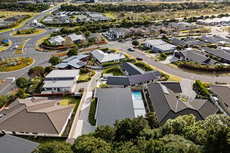 Photo of property in 10 Ellesmere Close, Pyes Pa, Tauranga, 3112