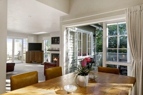 Photo of property in 104 Gillies Avenue, Taupo, 3330