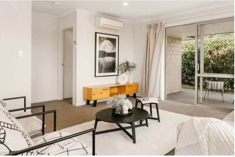 Photo of property in 40 Richardson Road, Omokoroa, 3114