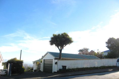 Photo of property in 2/125a Hackthorne Road, Cashmere, Christchurch, 8022