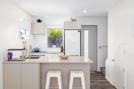 Photo of property in 3/51 Hills Road, Edgeware, Christchurch, 8013