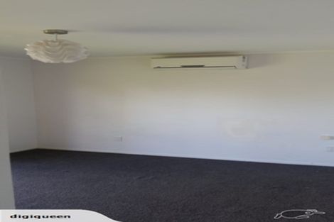 Photo of property in 1/32 Killarney Avenue, Torbay, Auckland, 0630