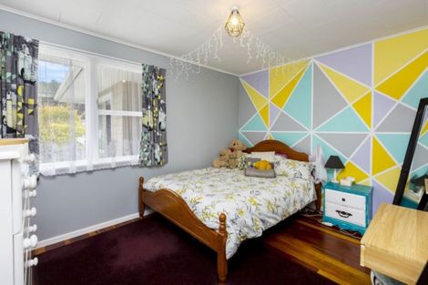 Photo of property in 26 Fendalton Crescent, Pinehaven, Upper Hutt, 5019