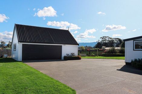 Photo of property in 3 Maclaurin Street, Dannevirke, 4930