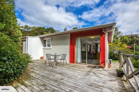 Photo of property in 5 Kiriwai Road, Paremata, Porirua, 5024