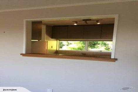 Photo of property in 4/49 Maungaraki Road, Korokoro, Lower Hutt, 5012