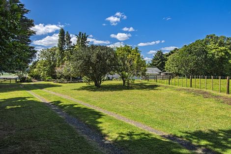 Photo of property in 8 Old Loop Road, Ngararatunua, Whangarei, 0176