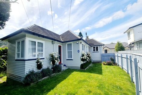 Photo of property in 32 Rimutaka Street, Trentham, Upper Hutt, 5018