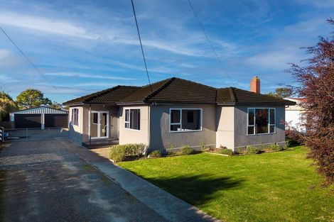 Photo of property in 16 Coronation Street, Waimate, 7924