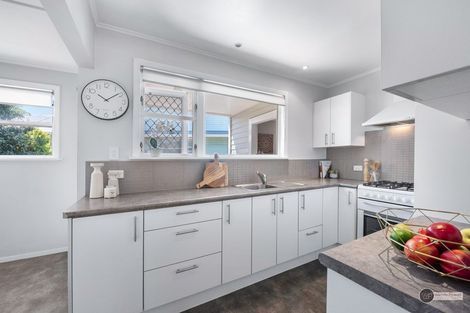 Photo of property in 184 Taita Drive, Avalon, Lower Hutt, 5011