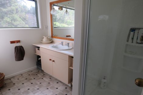 Photo of property in 28 Tanekaha Lane, Kerikeri, 0294