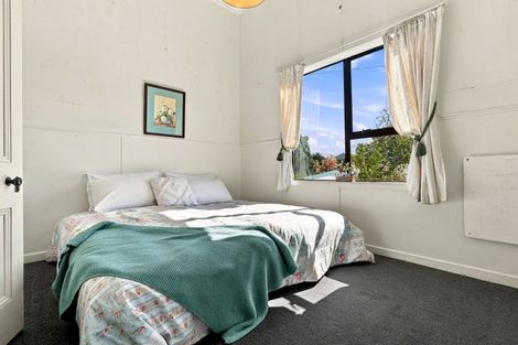 Photo of property in 25 Puriri Street, Helensville, 0800