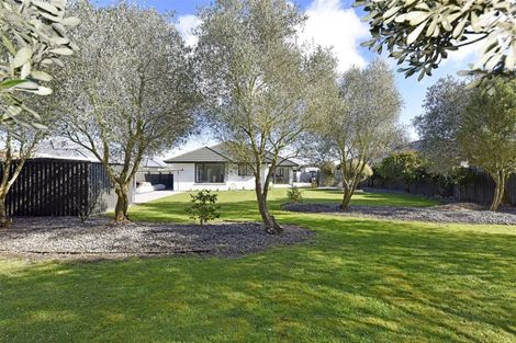 Photo of property in 12 Sweet Waters Place, Woolston, Christchurch, 8023