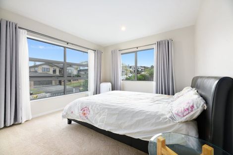 Photo of property in 10 Sauvignon Avenue, Ranui, Auckland, 0612