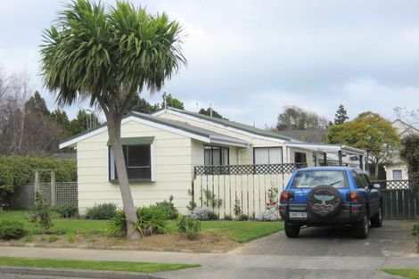 Photo of property in 8 Dee Street, Levin, 5510