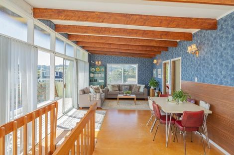 Photo of property in 50 Banks Street, Cooks Beach, Whitianga, 3591