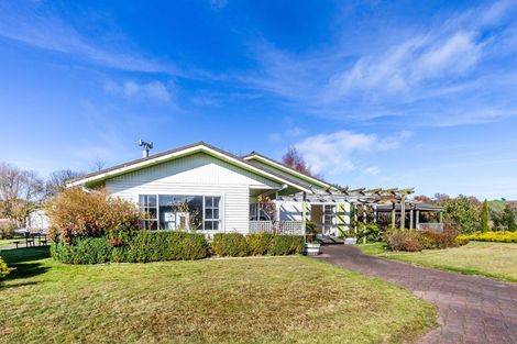 Photo of property in 540 Mapara Road, Kinloch, Taupo, 3385