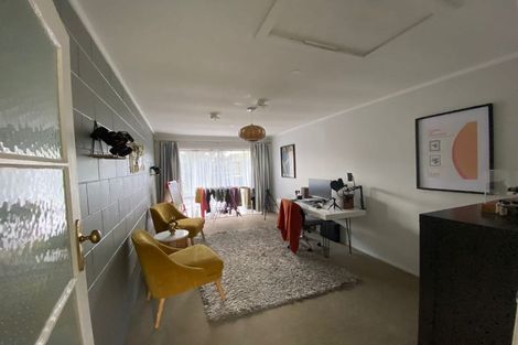 Photo of property in 2/69 Rangitoto Road, Papatoetoe, Auckland, 2025