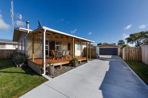 Photo of property in 110 Apollo Parade, Milson, Palmerston North, 4414