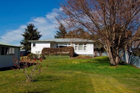 Photo of property in 12 Domain Road, Ettrick, Roxburgh, 9572