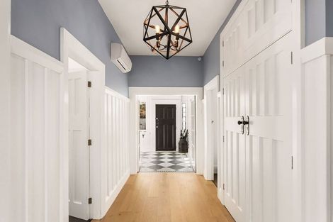 Photo of property in 112 Knowles Street, St Albans, Christchurch, 8052