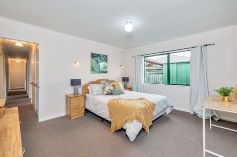 Photo of property in 20 Gairloch Place, Wattle Downs, Auckland, 2103