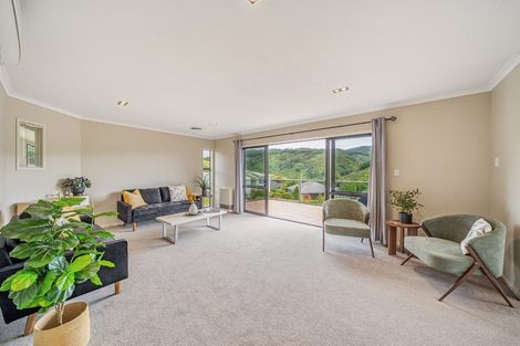 Photo of property in 115 Kirton Drive, Riverstone Terraces, Upper Hutt, 5018
