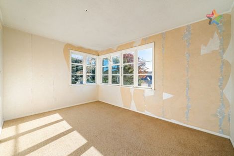 Photo of property in 26 Chapman Crescent, Naenae, Lower Hutt, 5011