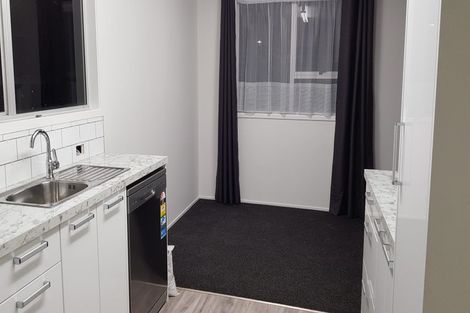 Photo of property in 5 Tangelo Place, Bucklands Beach, Auckland, 2012