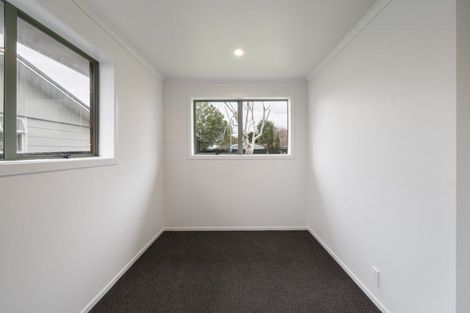 Photo of property in 46 Halswell Crescent, Westbrook, Palmerston North, 4412
