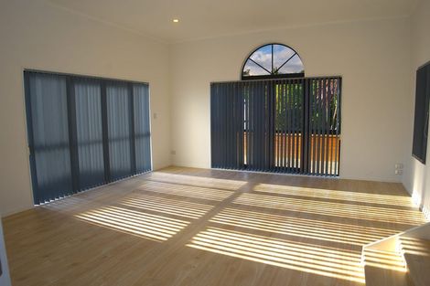 Photo of property in 64 Crossandra Drive, Mangere, Auckland, 2022