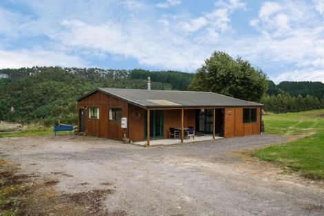 Photo of property in 57 Otake Road, Marotiri, Taupo, 3377