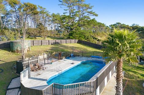 Photo of property in 854 Inland Road, Helensville, 0875