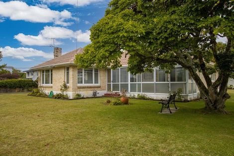 Photo of property in 59 Hamilton Road, Cambridge, 3434