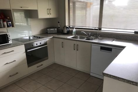 Photo of property in 6a Paterson Avenue, Pukekohe, 2120