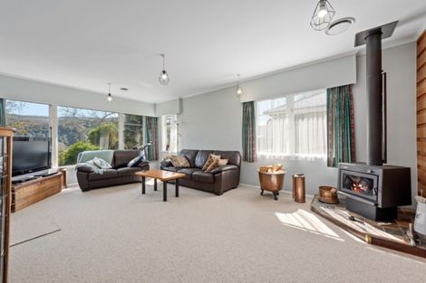Photo of property in 710 Main Road North, Te Marua, Upper Hutt, 5018