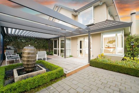 Photo of property in 2/77a Hinau Street, Riccarton, Christchurch, 8041