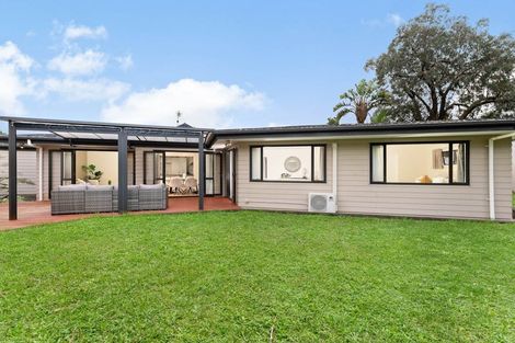 Photo of property in 55 Meadowvale Avenue, Forrest Hill, Auckland, 0620