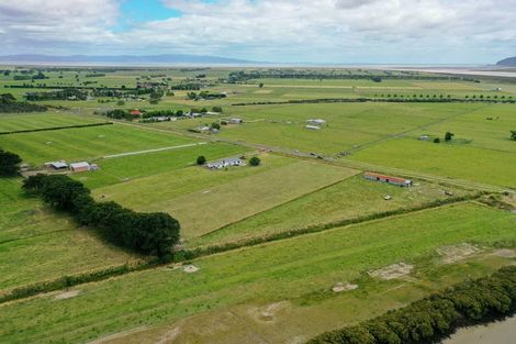 Photo of property in 40 Old Ferry Road, Orongo, Thames, 3574