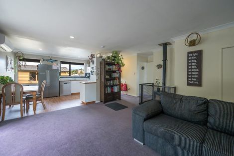 Photo of property in 17e Martin Avenue, Wakefield, 7025