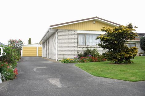 Photo of property in 13 Lindsey Crescent, Springvale, Whanganui, 4501