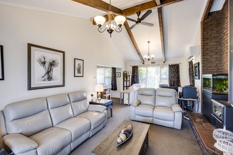 Photo of property in 62 Walton Way, Flaxmere, Hastings, 4120